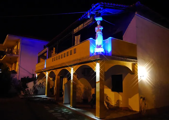 Apartment Blue Sky *