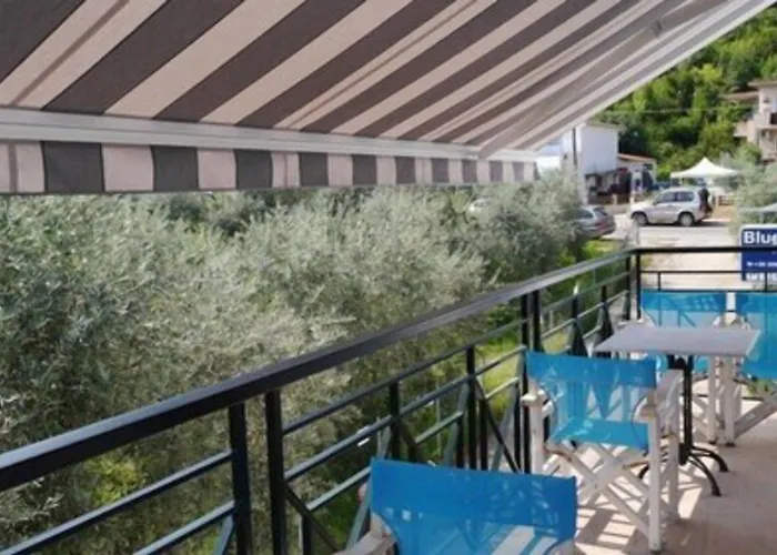 Blue Sky 스칼라 포타미아스