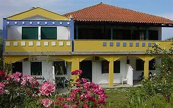 Blue Sky 스칼라 포타미아스